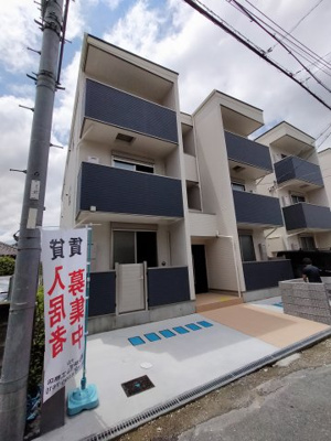 【外観】 | ラージヒル長瀬EAST