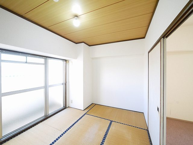 GRANDSTEADY奈良三条の和室|和室がひろがる居住スペース