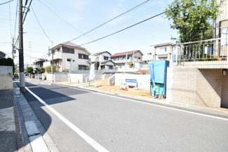 【前面道路含む現地写真】 | 現地見学や資料請求などお気軽にお問合わせ下さい
周辺環境とあわせて現地ご案内致します。