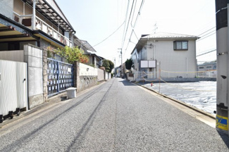 【前面道路含む現地写真】 | 現地見学や資料請求などお気軽にお問合わせ下さい
周辺環境とあわせて現地ご案内致します。