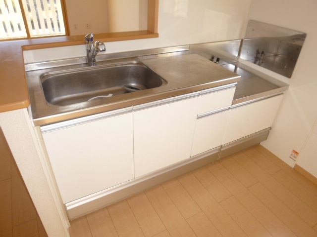 ブィラハッピネスＡのキッチン