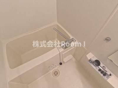 【浴室】 | アーデン谷町 | コンパクトで使いやすいお風呂です