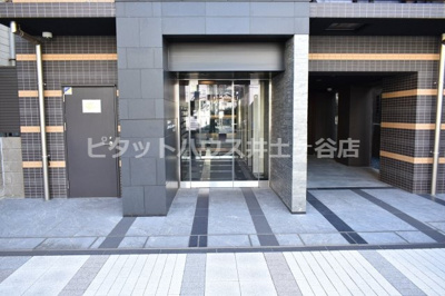 【エントランス】 | ベルシード横濱吉野町マキシヴ
