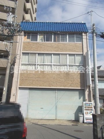 ５６５３６　岐阜市梅ヶ枝町事業用の外観