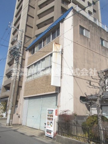 ５６５３６　岐阜市梅ヶ枝町事業用の外観