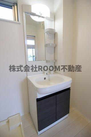 LARGO　A・Bの収納|こまごまとしたものを収納できそうですね