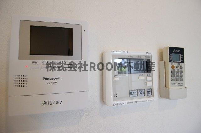 LARGO　A・Bのバルコニー|暖かな日差しのふりそそぐバルコニー