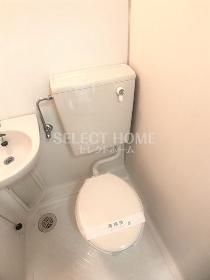 【トイレ】 | メイプル羽根北 | シンプルで使いやすいトイレです