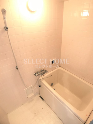 【浴室】 | コーポリヲ | ゆったり過ごせるお風呂です