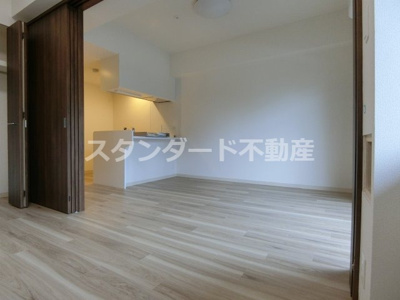 【寝室】 | プレサンス大阪天満リバーシア