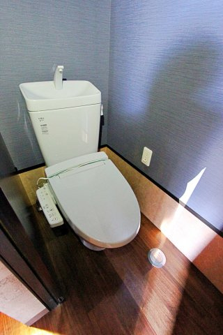 エスポワールシュドのトイレ|温水洗浄便座トイレ 2か所