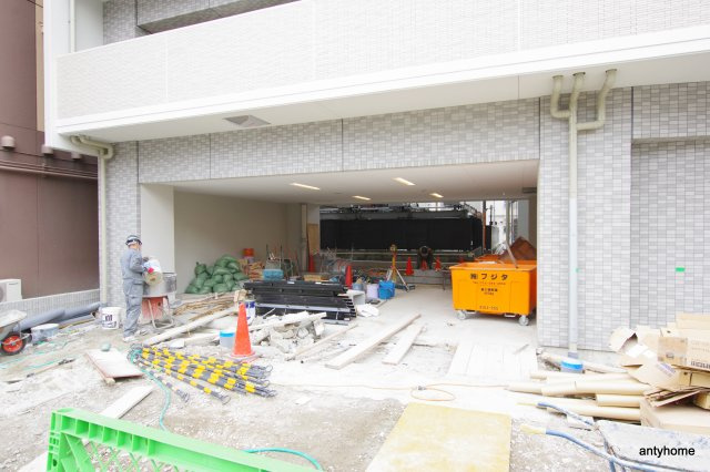 エスリード難波ザ・メゾン 仲介手数料無料の駐車場