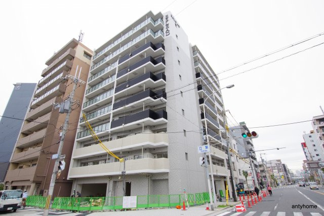 エスリード難波ザ・メゾン 仲介手数料無料の外観