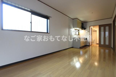 【居間・リビング】 | 六ツ師中屋敷625-1