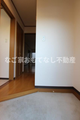 【玄関】 | 六ツ師中屋敷625-1
