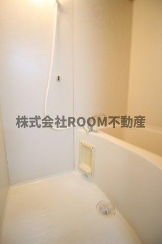 ラケットクラブの浴室|お風呂で日々の疲れを落としましょう