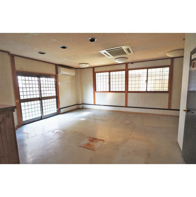 北山1丁目店舗の内装