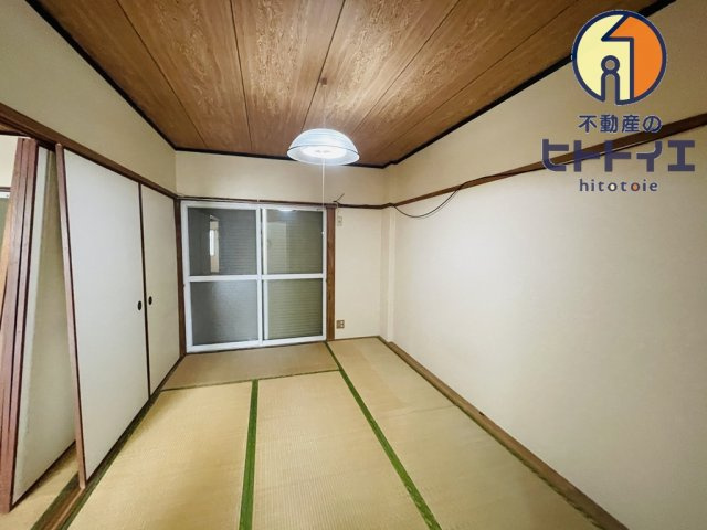 アパートメント中島の和室