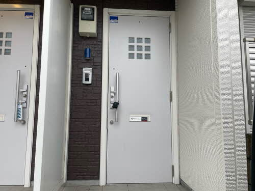 【玄関】 | メゾンクレール関戸