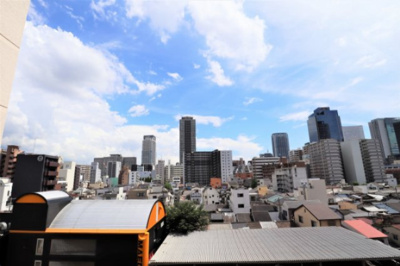 【展望】 | レック北梅田 | 南側バルコニーからの眺望　梅田方面が一望できます♪