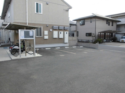 【駐車場】 | ファミーユ