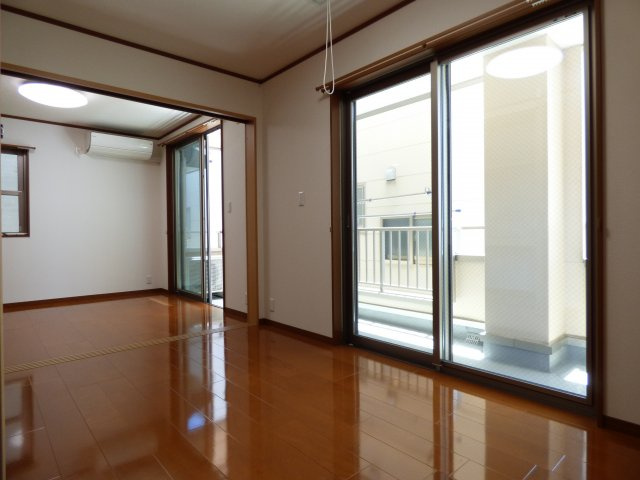 【洋室】 | 上田ビル