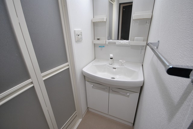 【洗面所】 | プランドール綾