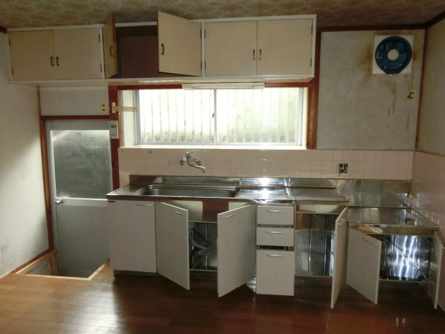 吾川郡いの町枝川　売家のキッチン
