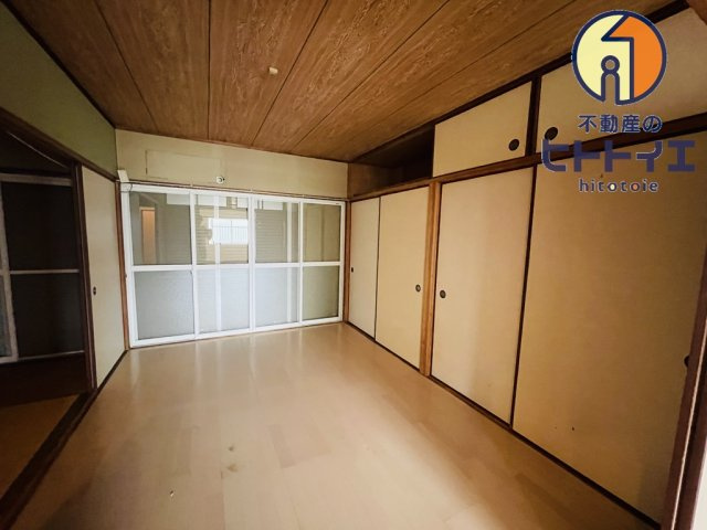 アパートメント中島の洋室