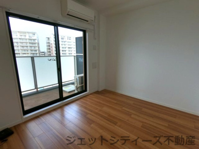 【寝室】 | エスライズ堂島川