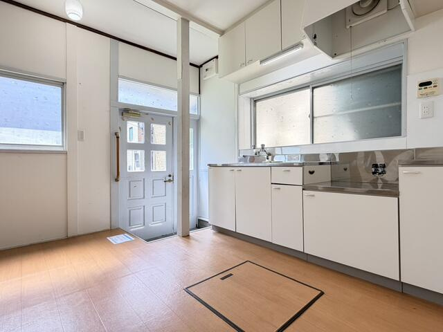 南小岩2丁目戸建のキッチン