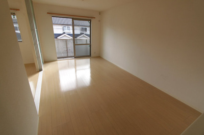 【居間・リビング】 | シャーメゾンベルデ