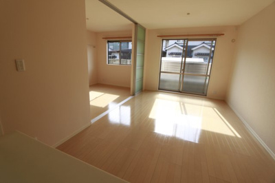 【居間・リビング】 | シャーメゾンベルデ