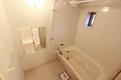 【浴室】 | シャーメゾンベルデ