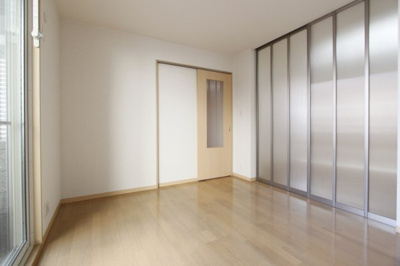 【洋室】 | レジデンシア時計台Ａ | ゆったりした洋室です