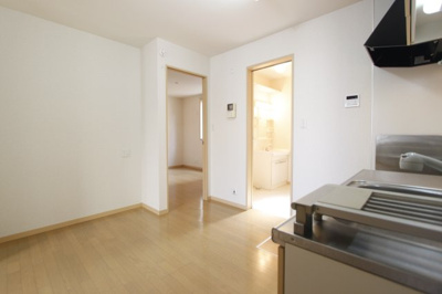 【居間・リビング】 | レジデンシア時計台Ａ | 使いやすい居間です