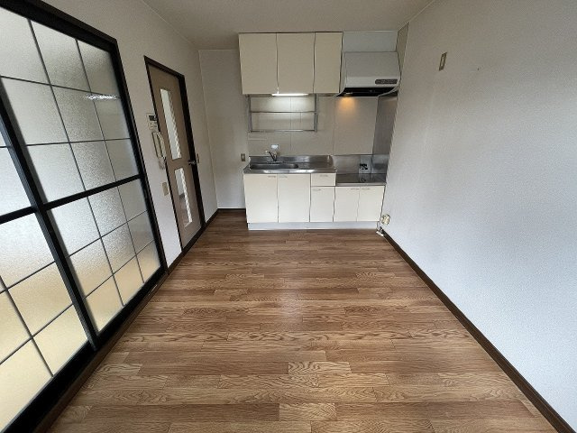 西山コーポの居間・リビング