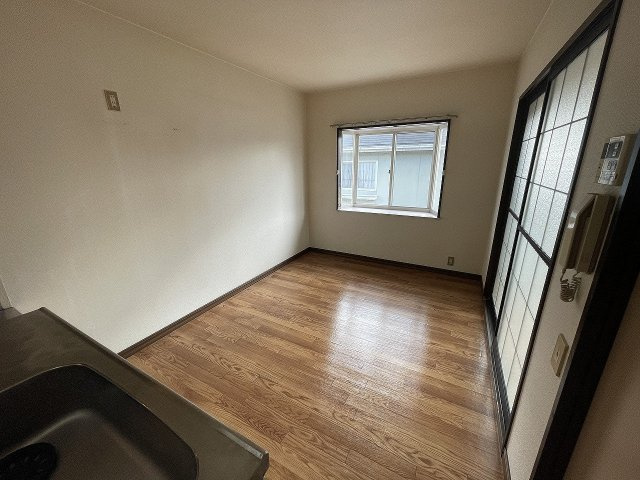 西山コーポの居間・リビング