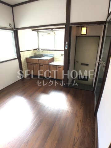 【居間・リビング】 | 西中町貸家 | 居間です