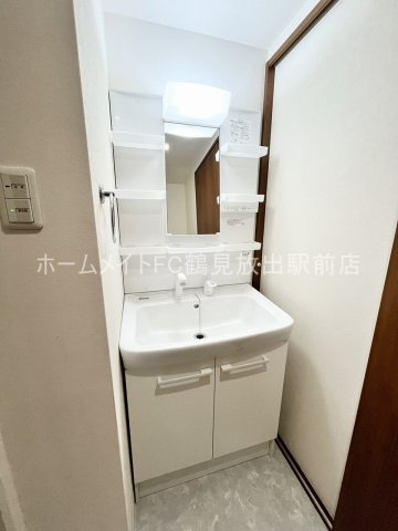 グランベル晃和の独立洗面台