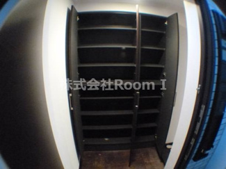 【収納】 | S-RESIDENCE淀屋橋 | 小物を収納するのに便利です