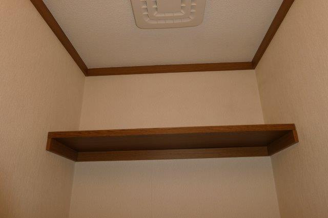 マーヴェラスＢのトイレ|トイレ棚
