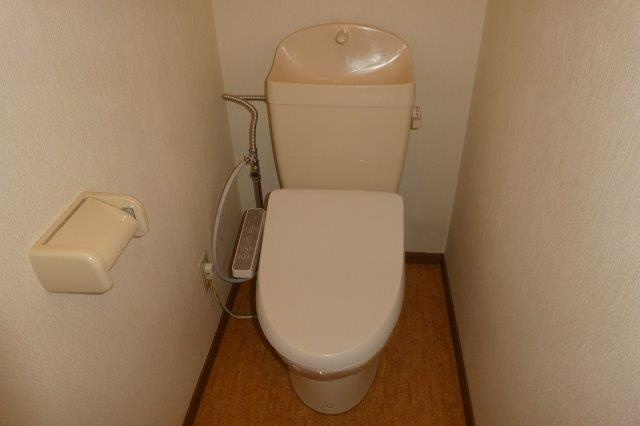 マーヴェラスＢのトイレ|ウォシュレット