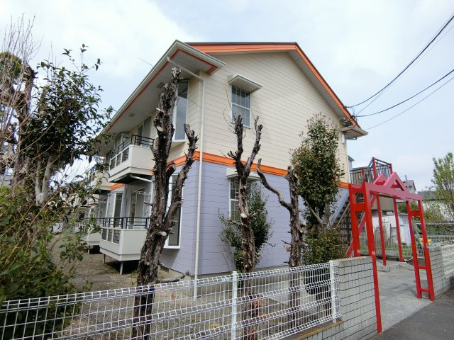 メゾン・ルピネスの外観