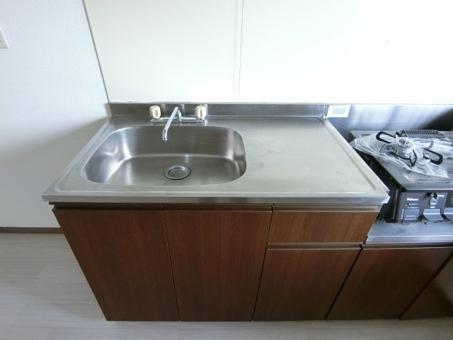 メゾン・ルピネスの設備|コンロは無し