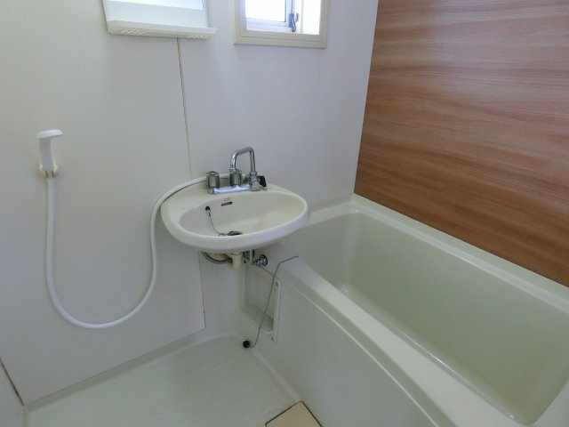 メゾン・ルピネスの浴室