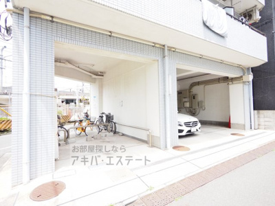【駐車場】 | ダイナスティマンション