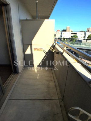 【バルコニー】 | カーサビアンカ東岡崎 | 開放的で明るい空間を演出してくれるバルコニーです
同型タイプ