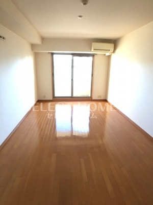 【居間・リビング】 | カーサビアンカ東岡崎 | 使いやすい居間です
同型タイプ