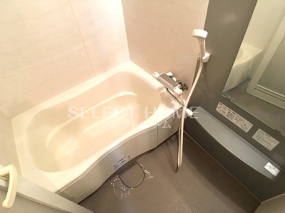 【浴室】 | カーサビアンカ東岡崎 | ゆったり過ごせるお風呂です
同型タイプ